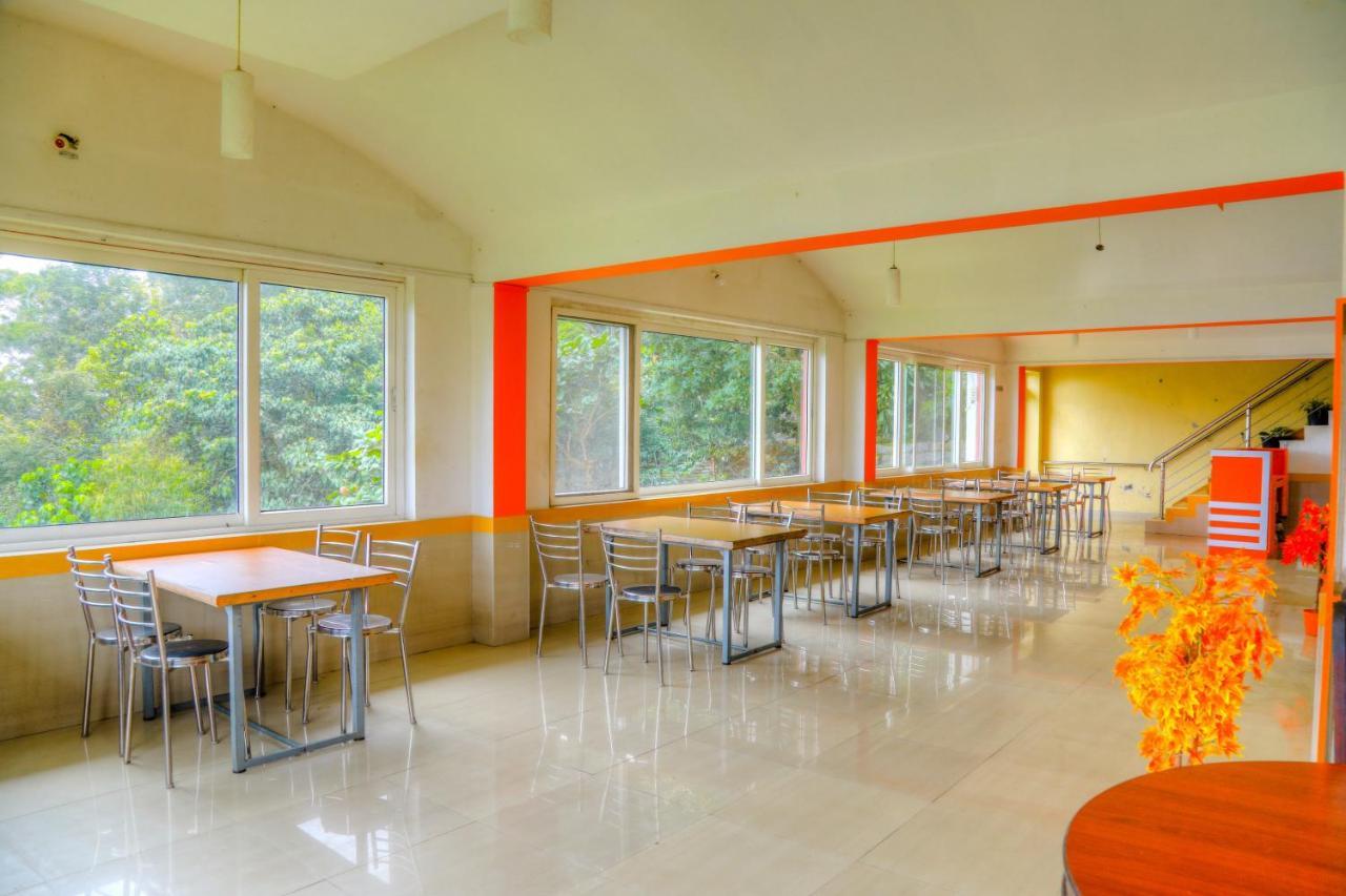 Hotel Jk Grand Yercaud Buitenkant foto