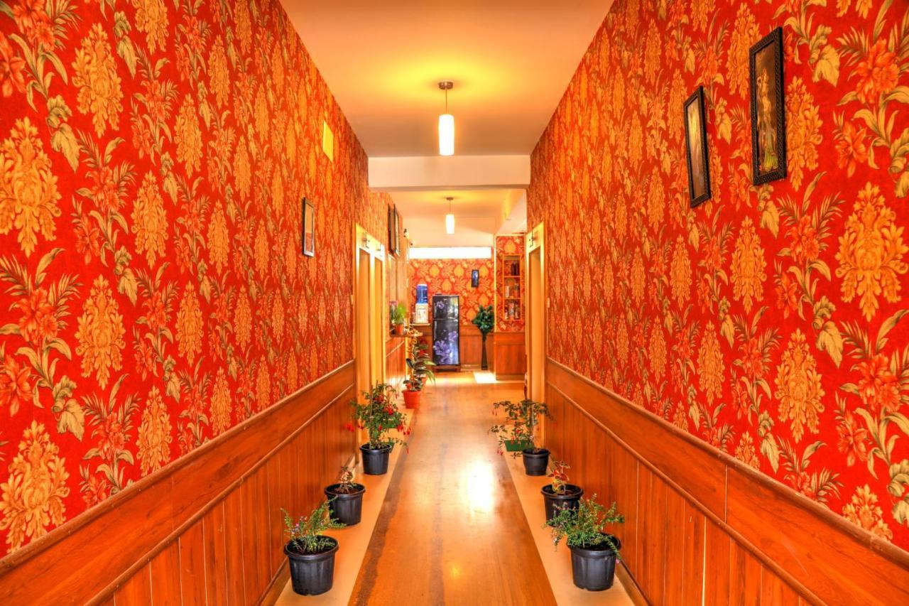 Hotel Jk Grand Yercaud Buitenkant foto
