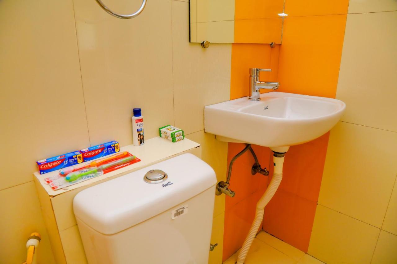 Hotel Jk Grand Yercaud Buitenkant foto