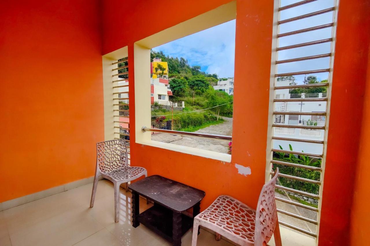 Hotel Jk Grand Yercaud Buitenkant foto